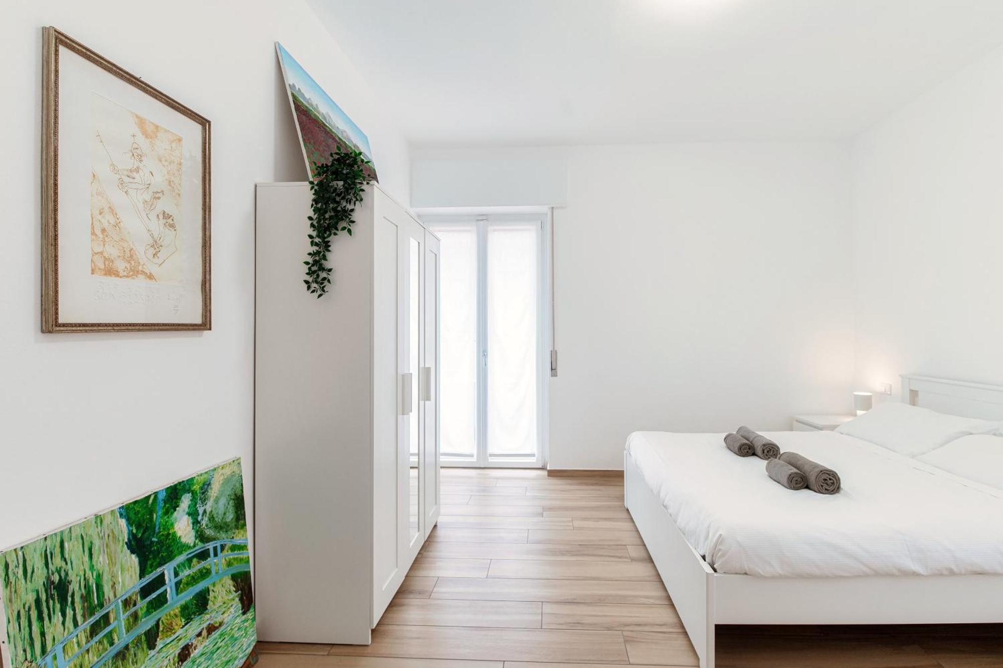 Ferienwohnung Piazza Roma - The House Of Travelers Como Exterior foto